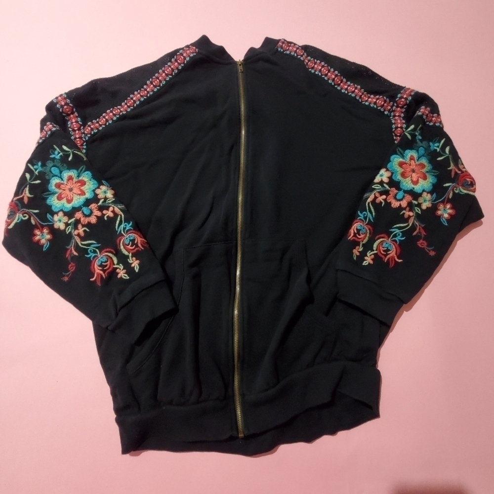 Forever 21 Colorful embroidered Flowers Floral Mesh Embroidery Zip Up Jacket